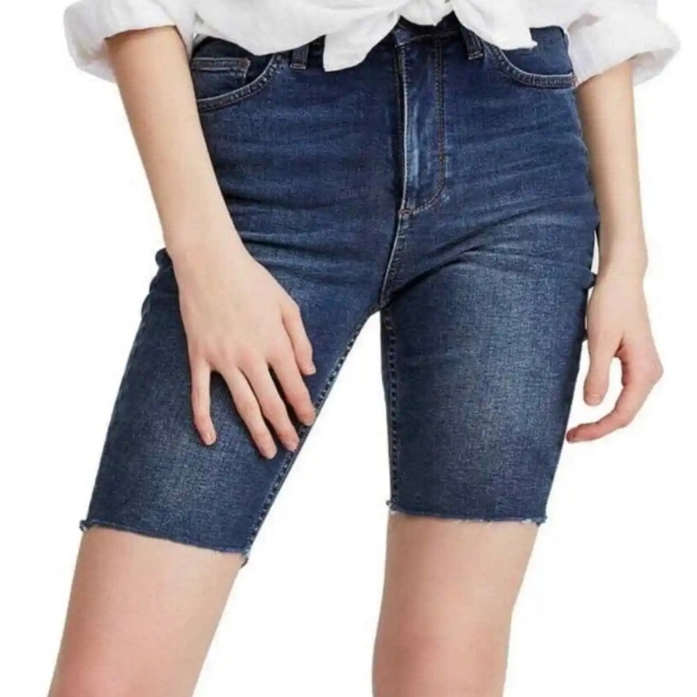 BDG Urban Outfitter Pine Med Wash Denim Stretch Bermuda Cut Off Jean Short Sz 31